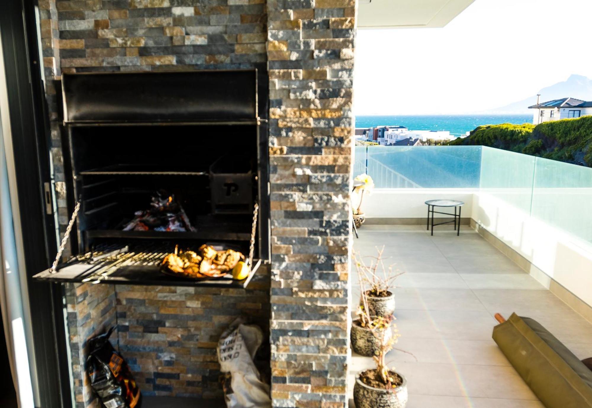 Casa Del Mar Cape Town